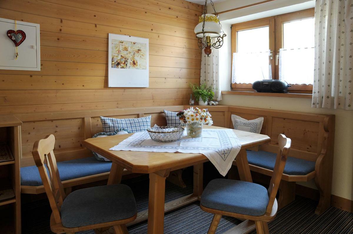 Geigers Ferienhaus Tiefenbach bei Oberstdorf Экстерьер фото