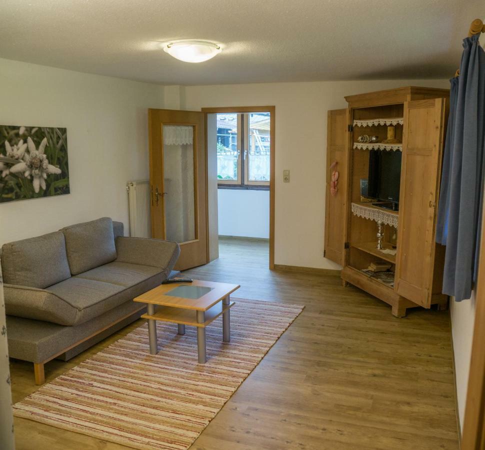 Geigers Ferienhaus Tiefenbach bei Oberstdorf Экстерьер фото